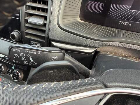 Skoda Karoq 1.5 TSI ACT SportLine DSG Euro 6 (s/s) 5dr - U80037