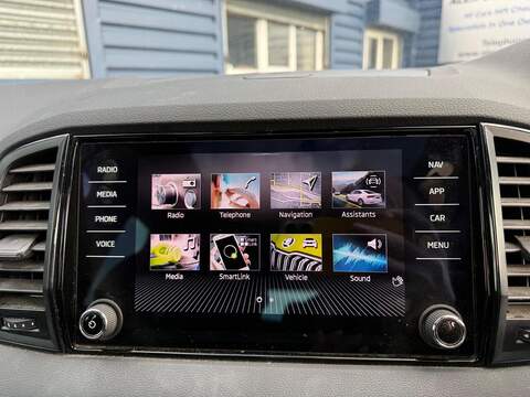 Skoda Karoq 1.5 TSI ACT SportLine DSG Euro 6 (s/s) 5dr - U80037