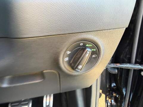 Skoda Karoq 1.5 TSI ACT SportLine DSG Euro 6 (s/s) 5dr - U80037