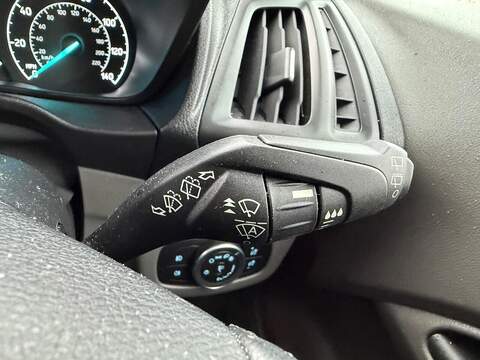 Ford Tourneo Connect Tourneo Connect Titanium MPV 1 Automatic Diesel - U80050