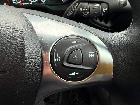 Ford Tourneo Connect Tourneo Connect Titanium MPV 1 Automatic Diesel - U80050