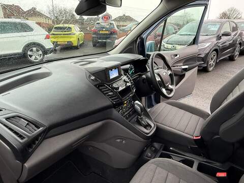 Ford Tourneo Connect Tourneo Connect Titanium MPV 1 Automatic Diesel - U80050