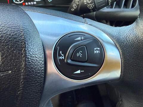 Ford Tourneo Connect Tourneo Connect Titanium MPV 1 Automatic Diesel - U80050