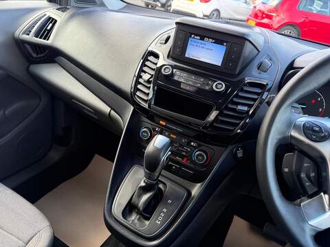 Ford Tourneo Connect Tourneo Connect Titanium MPV 1 Automatic Diesel - U80050