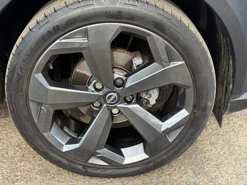 Nissan Juke 1.0 DIG-T Tekna Euro 6 (s/s) 5dr - U80055