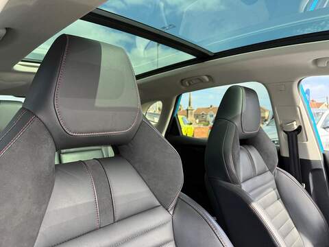 MG MG HS 1.5 T-GDI Exclusive DCT Euro 6 (s/s) 5dr - U80056