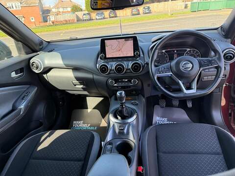 Nissan Juke 1.0 DIG-T N-Connecta Euro 6 (s/s) 5dr - U80057
