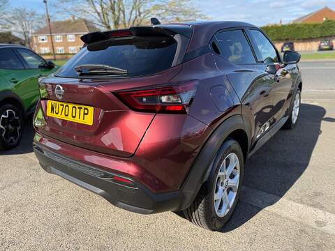 Nissan Juke 1.0 DIG-T N-Connecta Euro 6 (s/s) 5dr - U80057
