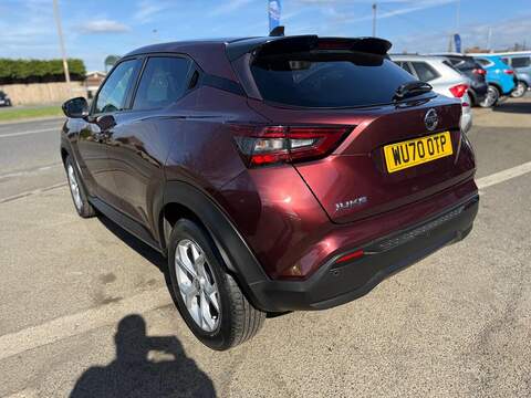 Nissan Juke 1.0 DIG-T N-Connecta Euro 6 (s/s) 5dr - U80057