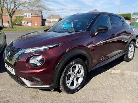 Nissan Juke 1.0 DIG-T N-Connecta Euro 6 (s/s) 5dr - U80057