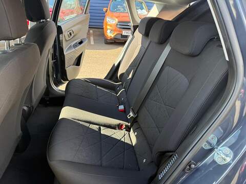 Hyundai BAYON 1.0 T-GDi MHEV SE Connect DCT Euro 6 (s/s) 5dr - U80079