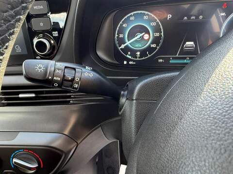 Hyundai BAYON 1.0 T-GDi MHEV SE Connect DCT Euro 6 (s/s) 5dr - U80079