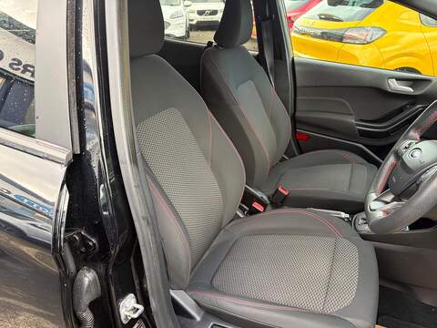 Ford Fiesta 1.0T EcoBoost ST-Line Auto Euro 6 (s/s) 5dr Hatchback 1.0 Automatic Petrol - U80087