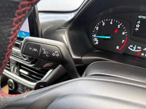Ford Fiesta 1.0T EcoBoost ST-Line Auto Euro 6 (s/s) 5dr Hatchback 1.0 Automatic Petrol - U80087