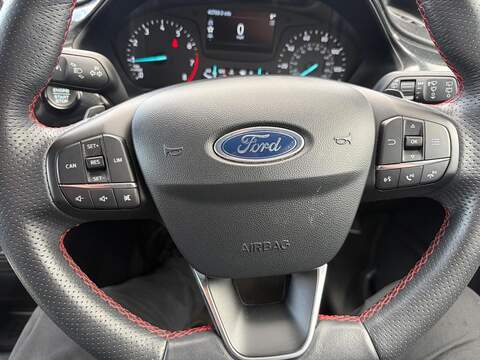 Ford Fiesta 1.0T EcoBoost ST-Line Auto Euro 6 (s/s) 5dr Hatchback 1.0 Automatic Petrol - U80087