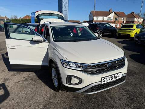 Volkswagen T-Roc 1.0 TSI Life SUV 5dr Petrol Manual Euro 6 (s/s) (115 ps) - U80094