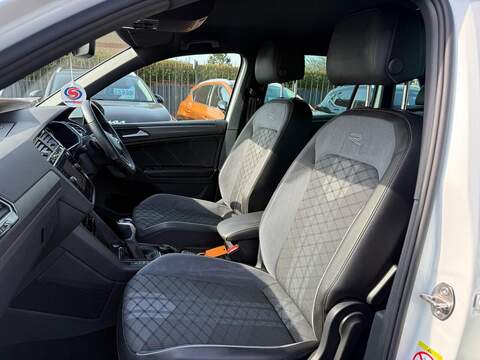 Volkswagen Tiguan 2.0 TDI R-Line DSG 4Motion Euro 6 (s/s) 5dr - U80096