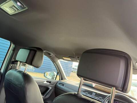 Volkswagen Tiguan 2.0 TDI R-Line DSG 4Motion Euro 6 (s/s) 5dr - U80096