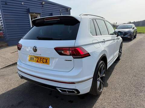 Volkswagen Tiguan 2.0 TDI R-Line DSG 4Motion Euro 6 (s/s) 5dr - U80096