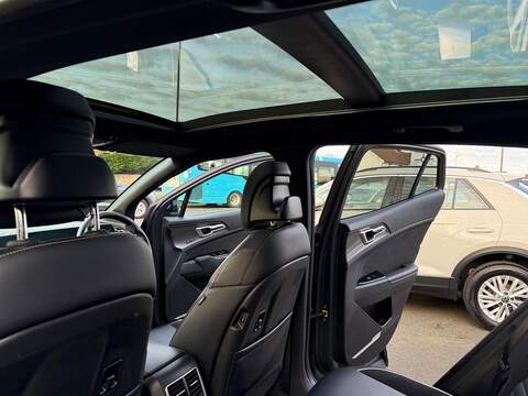 Kia Sportage 1.6 h T-GDi GT-Line S Auto Euro 6 (s/s) 5dr - U80114