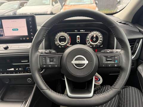 Nissan Qashqai 1.3 DIG-T MHEV N-Connecta Euro 6 (s/s) 5dr - U80116