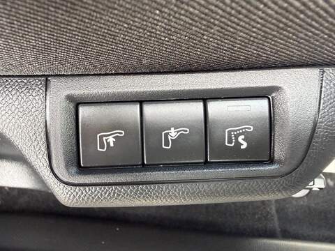 Vauxhall Mokka 1.2 Turbo Ultimate Auto Euro 6 (s/s) 5dr - U80120