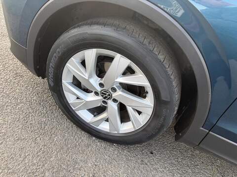 Volkswagen Tiguan 1.5 TSI Life SUV 5dr Petrol DSG Euro 6 (s/s) (150 ps) - U80121