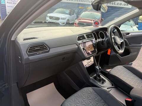 Volkswagen Tiguan 1.5 TSI Life SUV 5dr Petrol DSG Euro 6 (s/s) (150 ps) - U80121