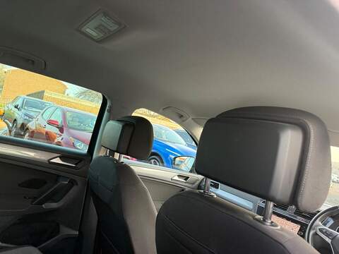 Volkswagen Tiguan 1.5 TSI Life SUV 5dr Petrol DSG Euro 6 (s/s) (150 ps) - U80121