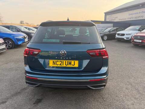 Volkswagen Tiguan 1.5 TSI Life SUV 5dr Petrol DSG Euro 6 (s/s) (150 ps) - U80121