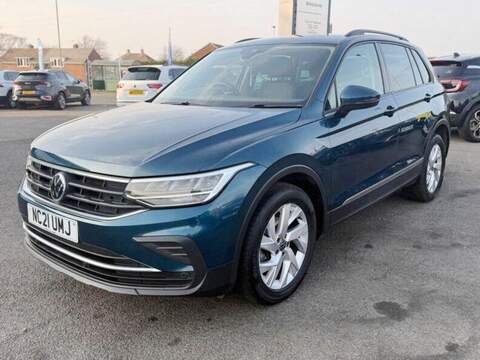 Volkswagen Tiguan 1.5 TSI Life SUV 5dr Petrol DSG Euro 6 (s/s) (150 ps) - U80121