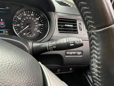 Nissan Pulsar 1.5 dCi n-tec Hatchback 5dr Diesel Manual Euro 5 (s/s) (110 ps) - U80125