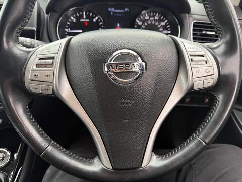 Nissan Pulsar 1.5 dCi n-tec Hatchback 5dr Diesel Manual Euro 5 (s/s) (110 ps) - U80125