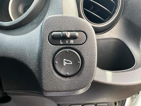 Honda Jazz 1.2 i-VTEC SE Euro 5 (s/s) 5dr - U80131
