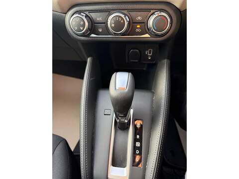 Nissan Micra 1.0 IG-T Acenta Hatchback 5dr Petrol XTRON Euro 6 (s/s) (100 ps) - U80134