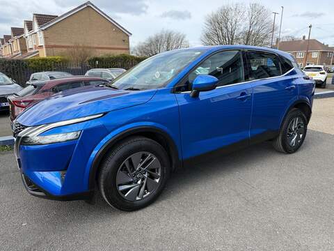 Nissan Qashqai Qashqai Acenta Premium SUV 1 Automatic Petrol Hybrid - U80141