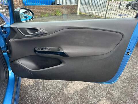 Vauxhall Corsa i ecoFLEX Limited Edition Hatchback 1.4 Manual Petrol - U80143
