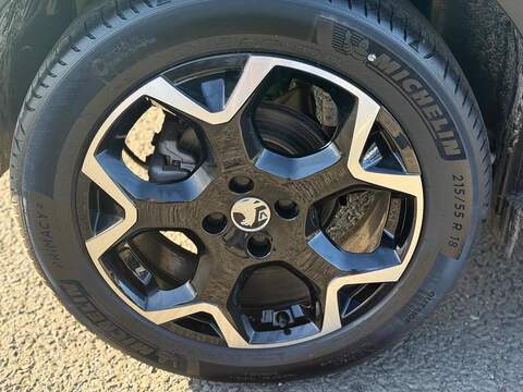 Vauxhall Mokka Electric 50kWh Ultimate Auto 5dr - U80146