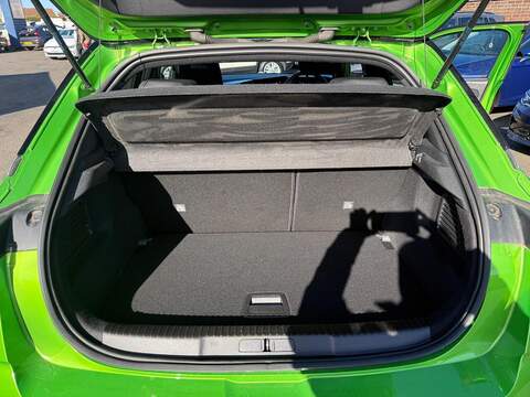 Vauxhall Mokka Electric 50kWh Ultimate Auto 5dr - U80146