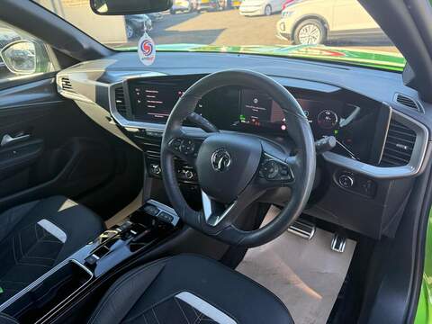 Vauxhall Mokka Electric 50kWh Ultimate Auto 5dr - U80146