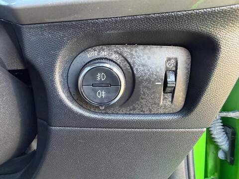 Vauxhall Mokka Electric 50kWh Ultimate Auto 5dr - U80146