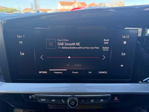 Vauxhall Mokka Electric 50kWh Ultimate Auto 5dr - U80146