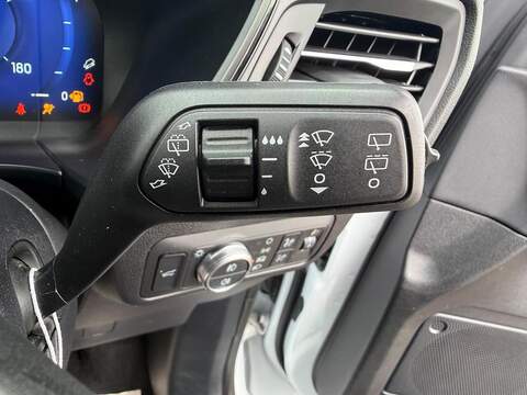 Ford Kuga 2.5h Duratec ST-Line X Edition CVT Euro 6 (s/s) 5dr - U80149