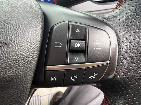 Ford Kuga 2.5h Duratec ST-Line X Edition CVT Euro 6 (s/s) 5dr - U80149