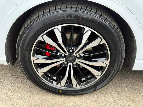 Ford Kuga 2.5h Duratec ST-Line X Edition CVT Euro 6 (s/s) 5dr - U80149