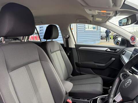 Volkswagen T-Roc 1.5 TSI Life DSG Euro 6 (s/s) 5dr - U80151
