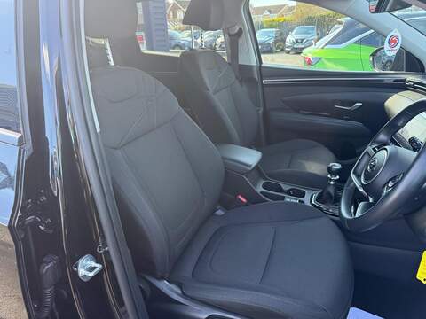 Hyundai TUCSON 1.6 T-GDi SE Connect Euro 6 (s/s) 5dr - U80152