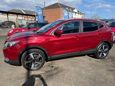 Nissan Qashqai 1.2 DIG-T n-tec+ SUV 5dr Petrol Manual 2WD Euro 5 (s/s) (115 ps) - U80156