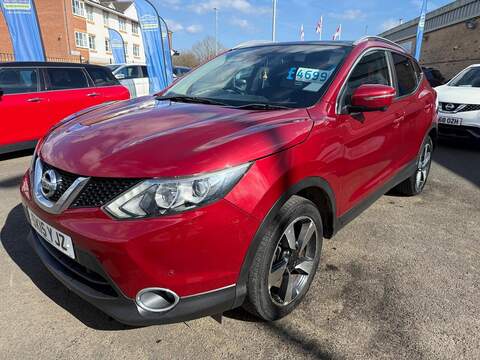 Nissan Qashqai 1.2 DIG-T n-tec+ SUV 5dr Petrol Manual 2WD Euro 5 (s/s) (115 ps) - U80156