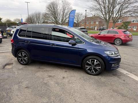 Volkswagen Touran 1.5 TSI EVO SEL MPV 5dr Petrol DSG Euro 6 (s/s) (150 ps) - U80158
